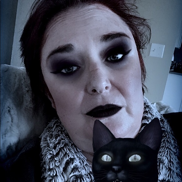 Say hello here  ⬇️. I’d 🥰 to hear from you! - Picture 8 of 8